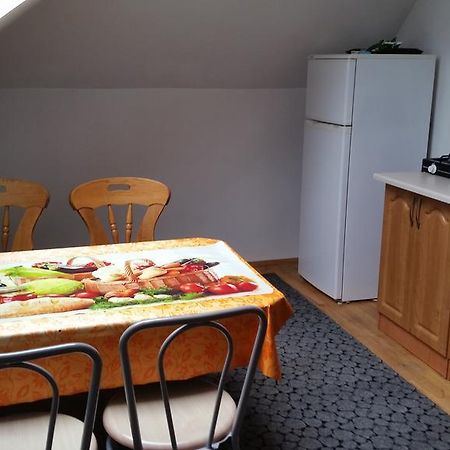 Sosnowy Dworek Apartment Józefów Екстериор снимка