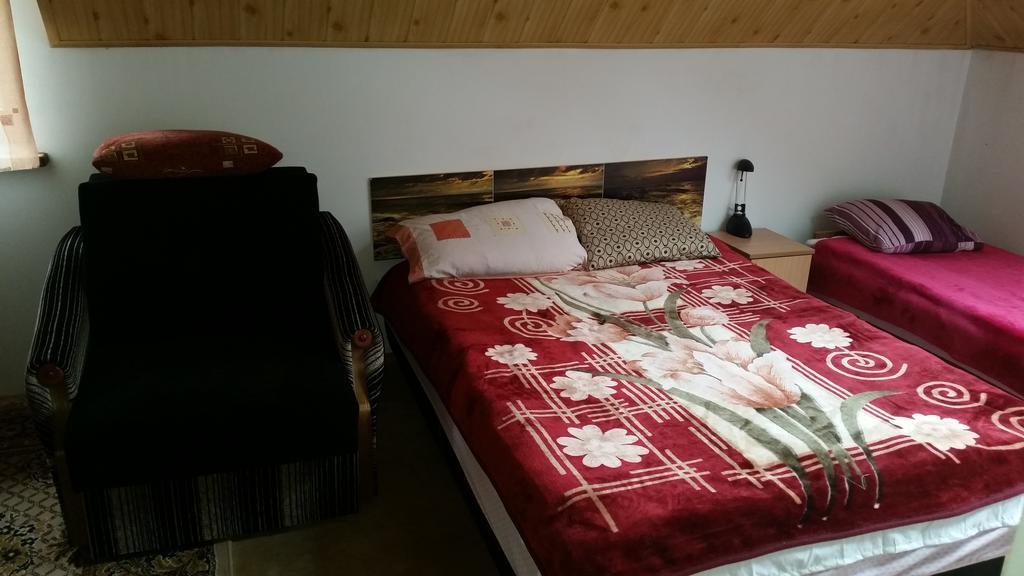 Sosnowy Dworek Apartment Józefów Екстериор снимка