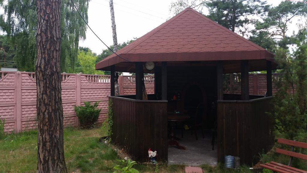 Sosnowy Dworek Apartment Józefów Екстериор снимка