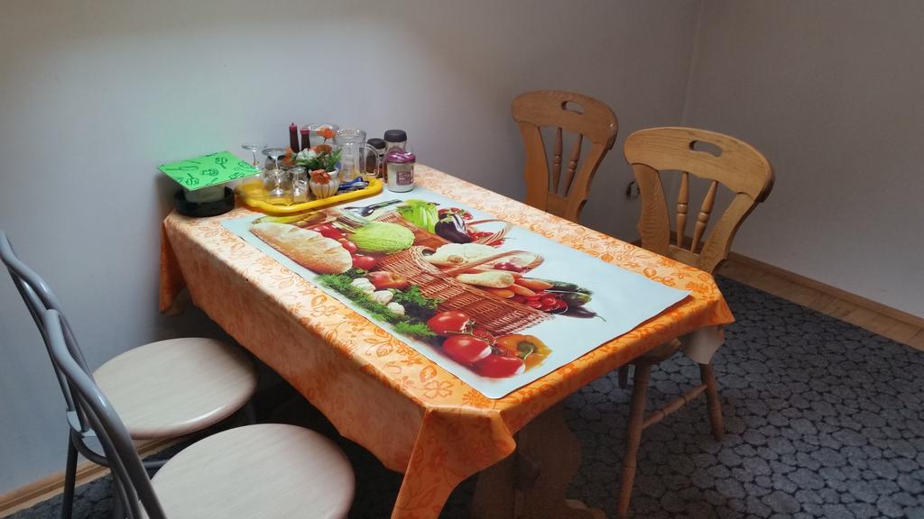 Sosnowy Dworek Apartment Józefów Екстериор снимка